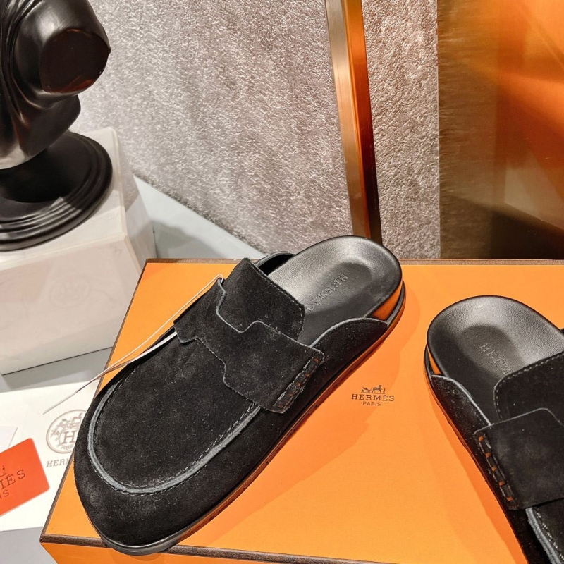 H**mes slippers